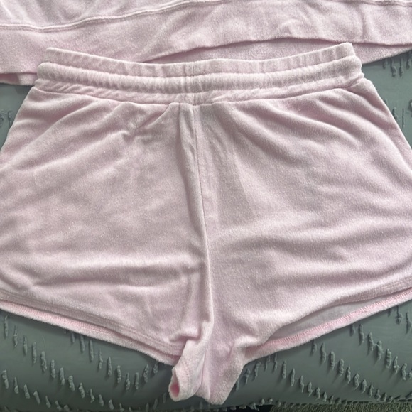 Show Me Your Mumu Set. Terry cloth. Size small. Pink. Small stain - Picture 3 of 6